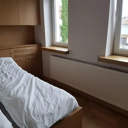 Old Town Garden Secure Parking Apartment Kaunas